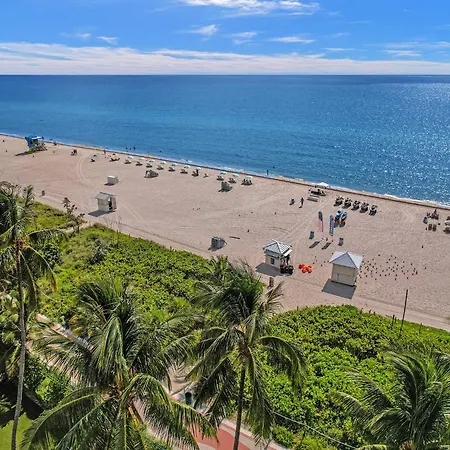 Cozy Beachfront 2 Bdr Miami Beach Condo 1114